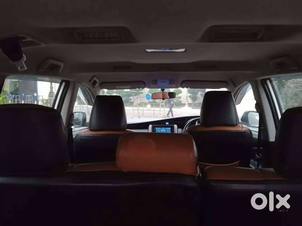 Toyota Innova Crysta 2017
