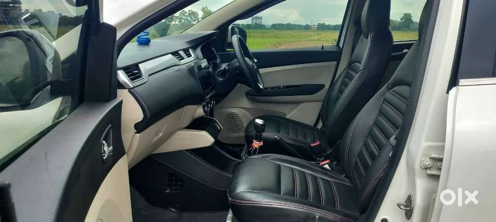 Renault Triber Rxz, 2020, Petrol