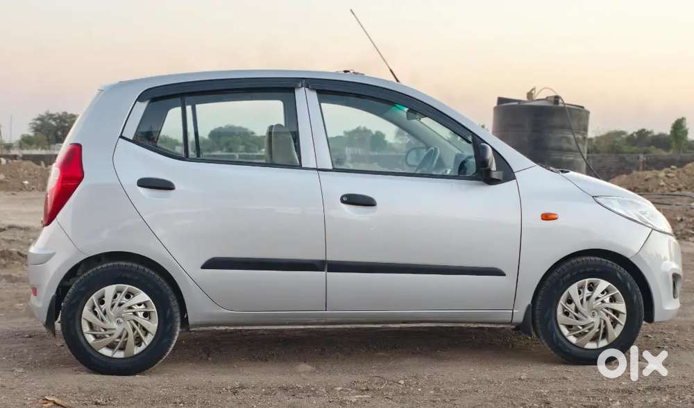 Hyundai I10 2015 Cng & Hybrids 102000 Km Driven