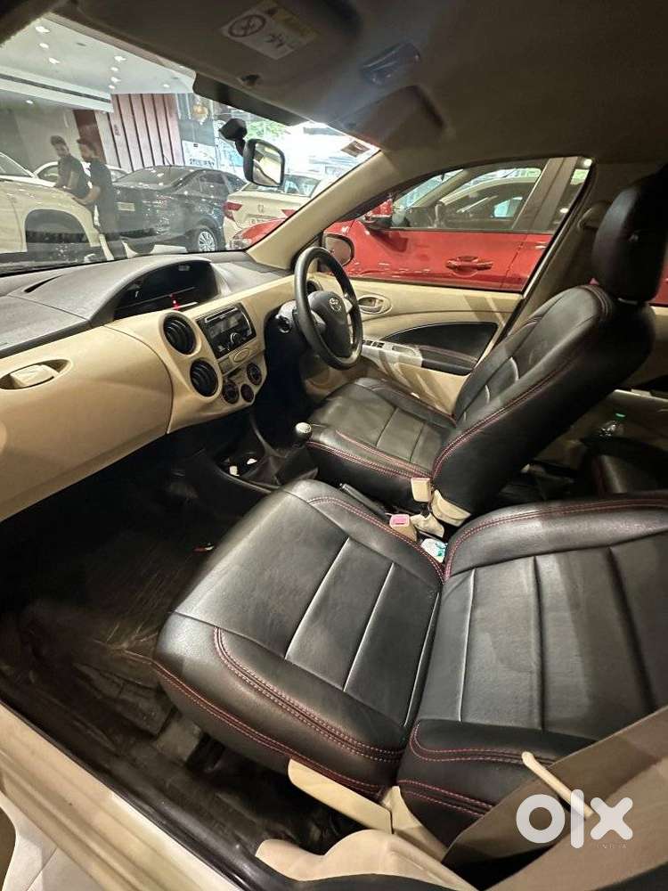 Toyota Etios Liva 1.2 V, 2018, Petrol