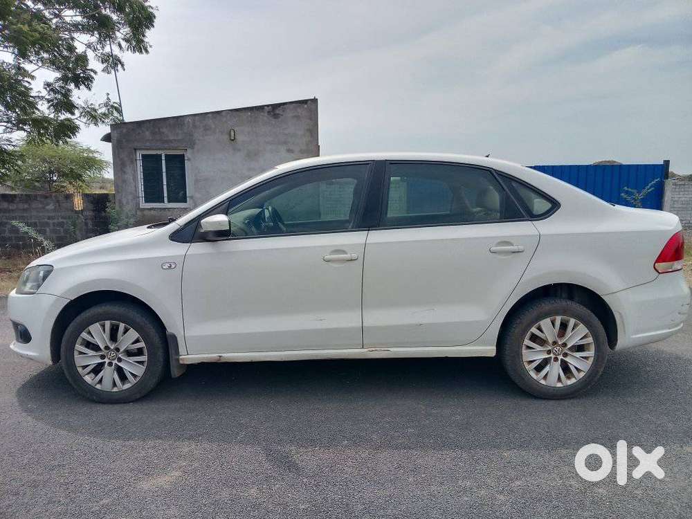 Volkswagen Vento Petrol Highline, 2015, Petrol