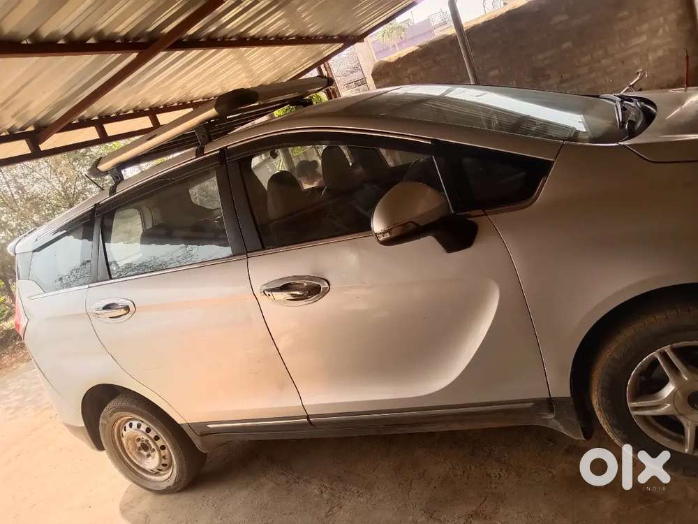 Mahindra Marazzo 2019