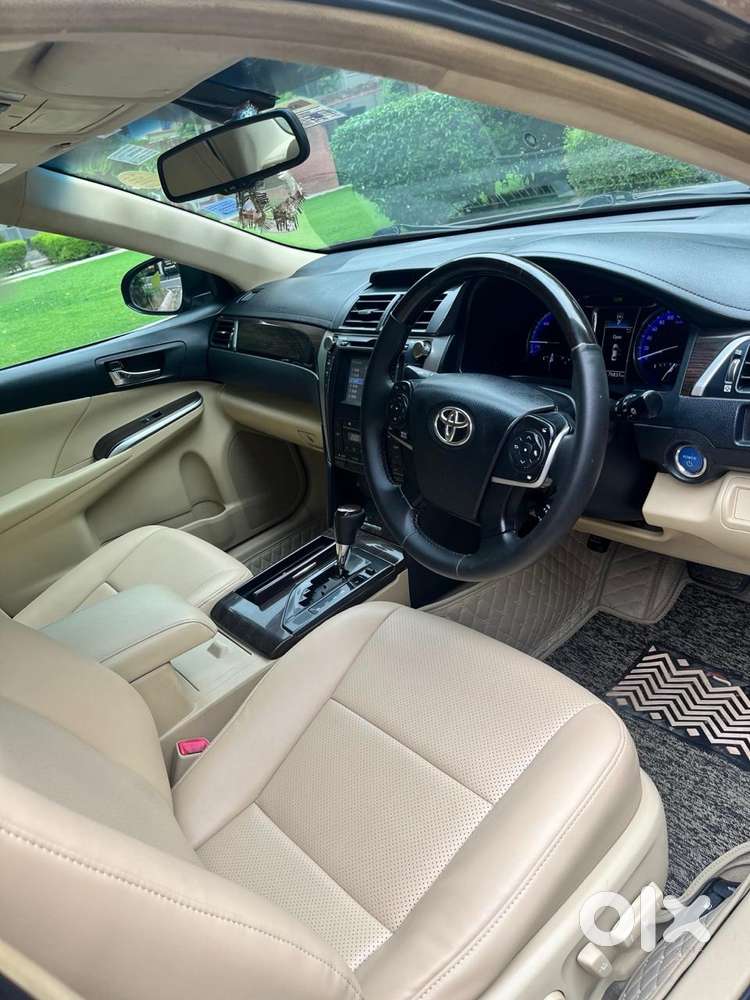 Toyota Camry 2.5l Automatic, 2016, Petrol