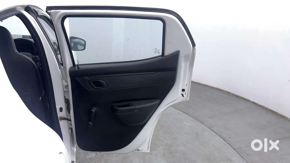 Renault Kwid 1.0 Rxt Sce Special (o), 2018, Petrol