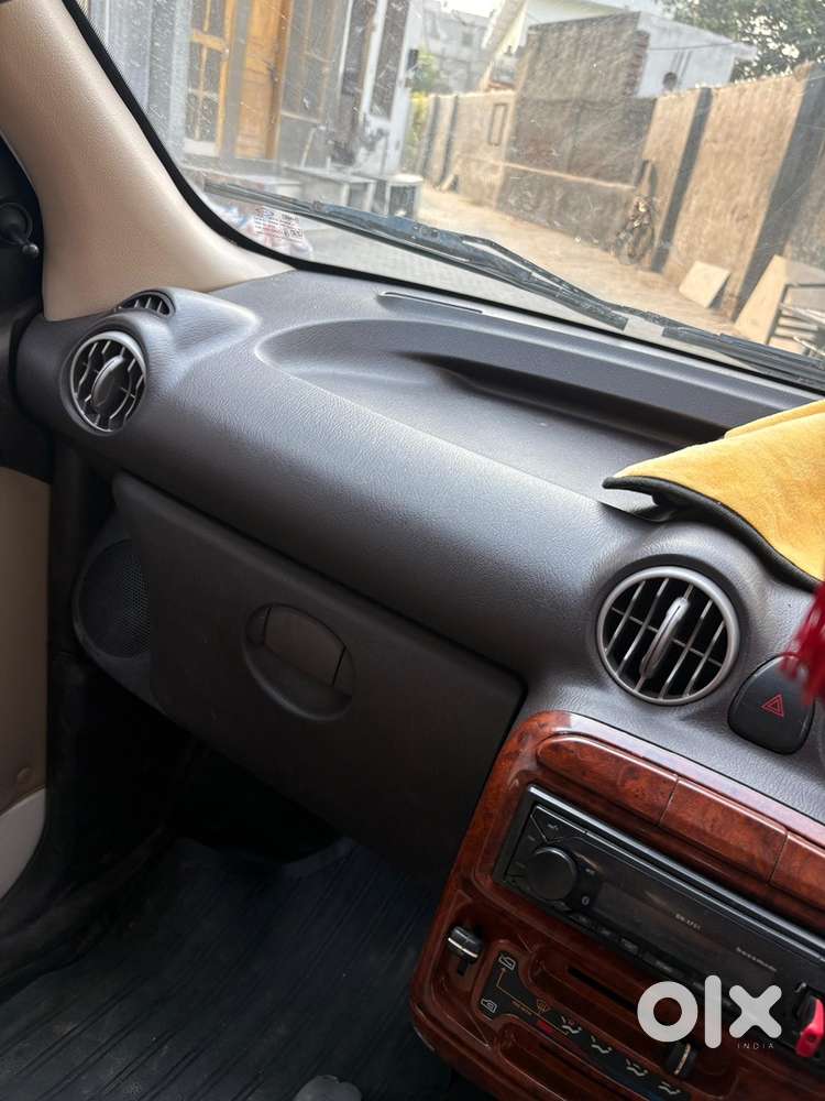 Hyundai Santro Xing 2010