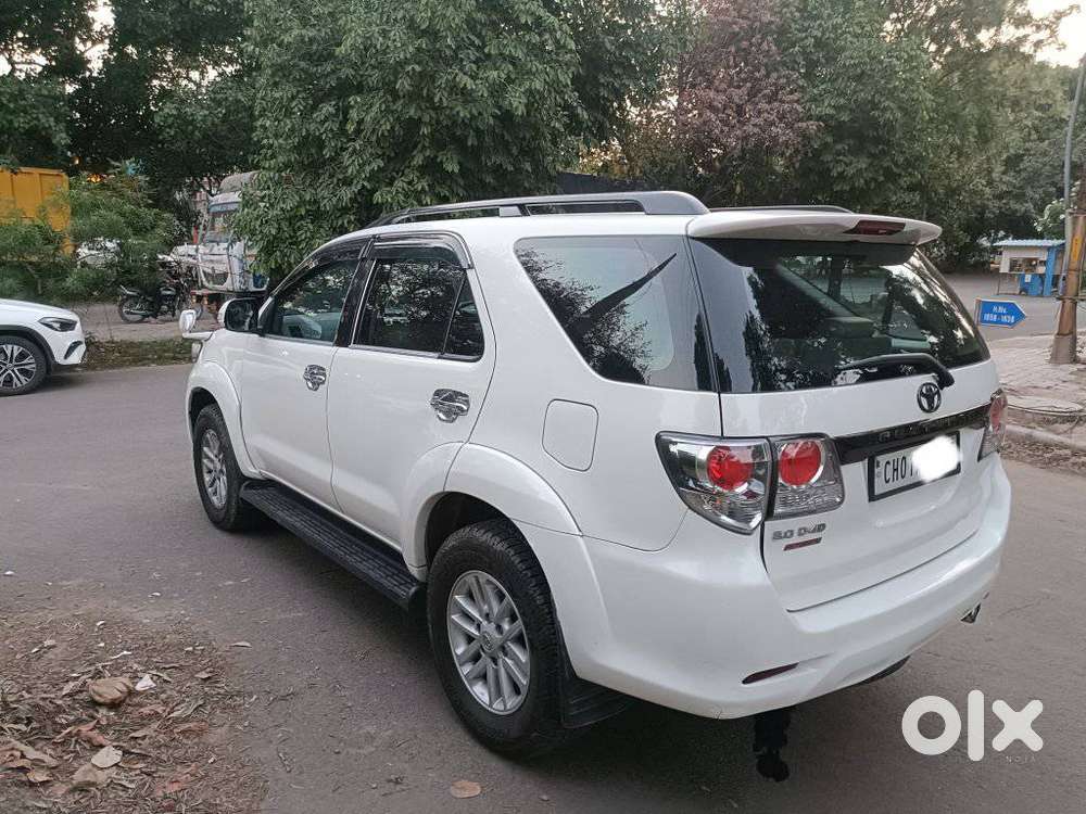 Toyota Fortuner 3.0 4x2 Automatic, 2013, Diesel