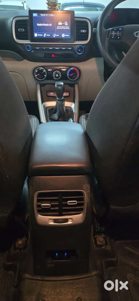 Hyundai Venue S 1.2 Petrol, 2023, Petrol