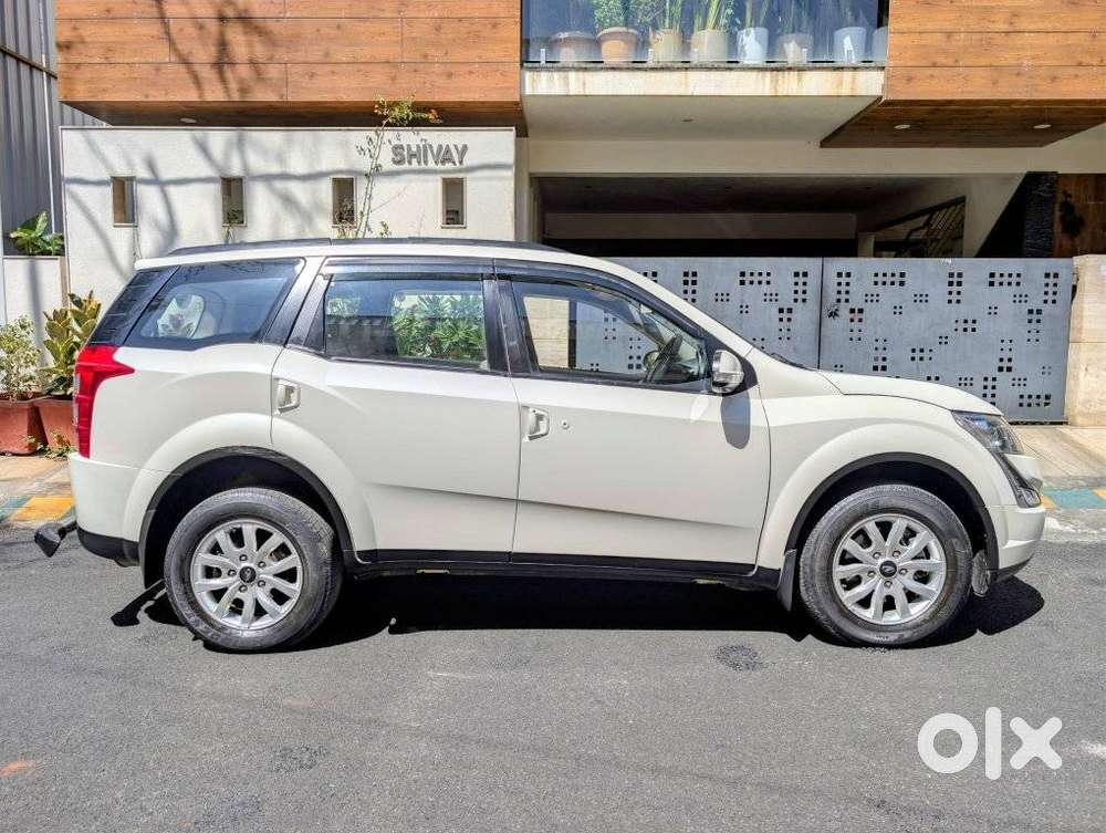 Mahindra XUV500 W8 AT, 2017, Diesel
