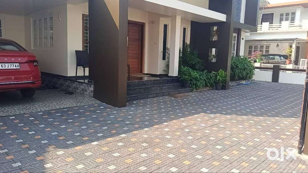 2600 Sqft 4 BHK AC House in Thoravur | 1.5 Cr