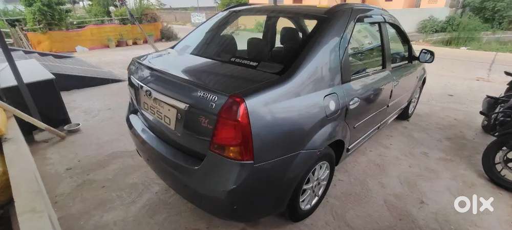 Mahindra Verito 2013 Diesel 130000 Km Driven
