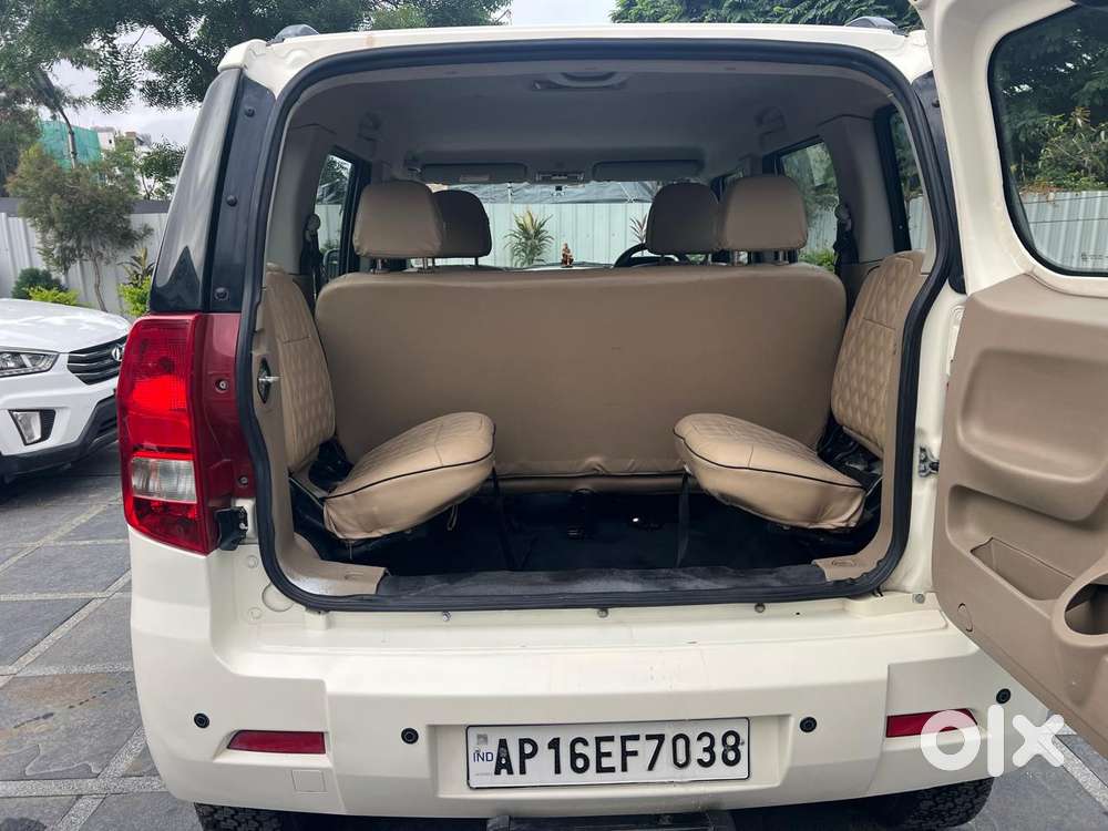 Mahindra Tuv 300 T8, 2017, Diesel
