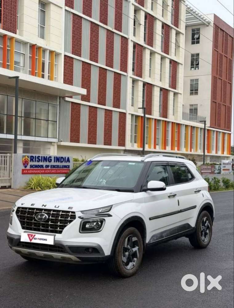 Hyundai Venue E Diesel, 2021, Diesel