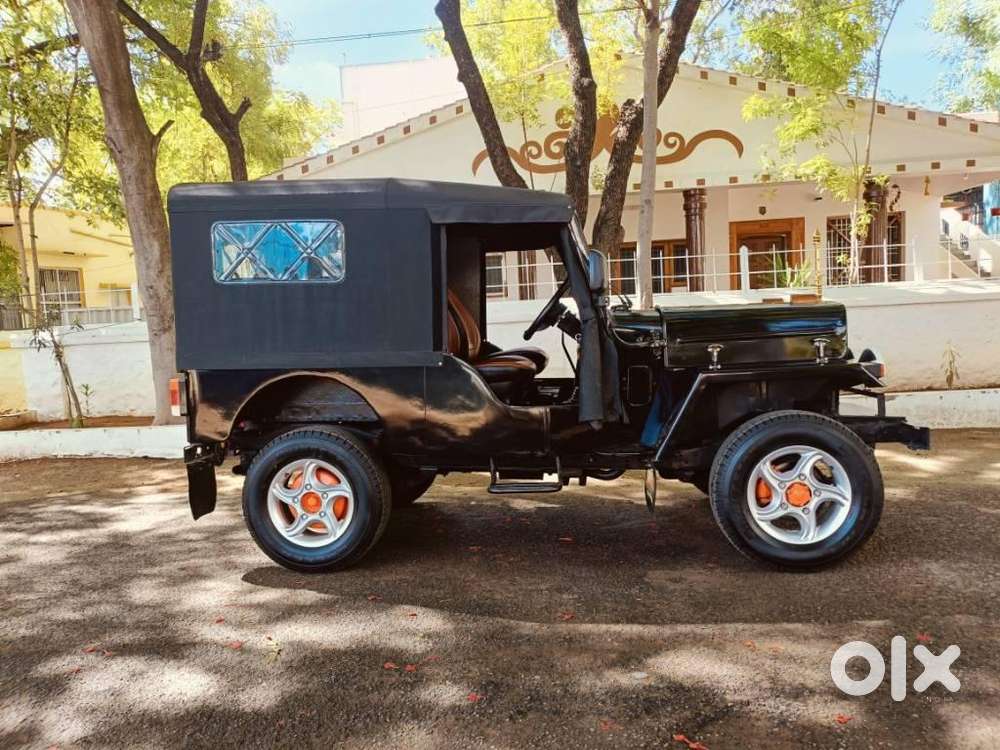 Mahindra Jeep Classic, 1983, Diesel