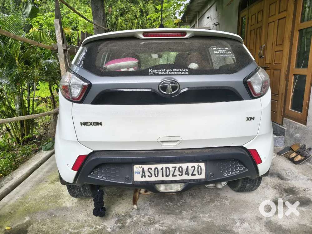 Tata Nexon Xm (petrol)very  Good Condition