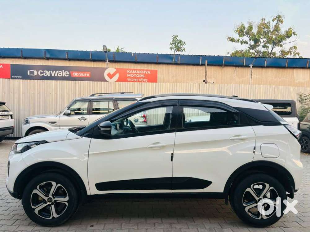 Tata Nexon 1.2 Revotron Xz Plus Premium, 2023, Petrol