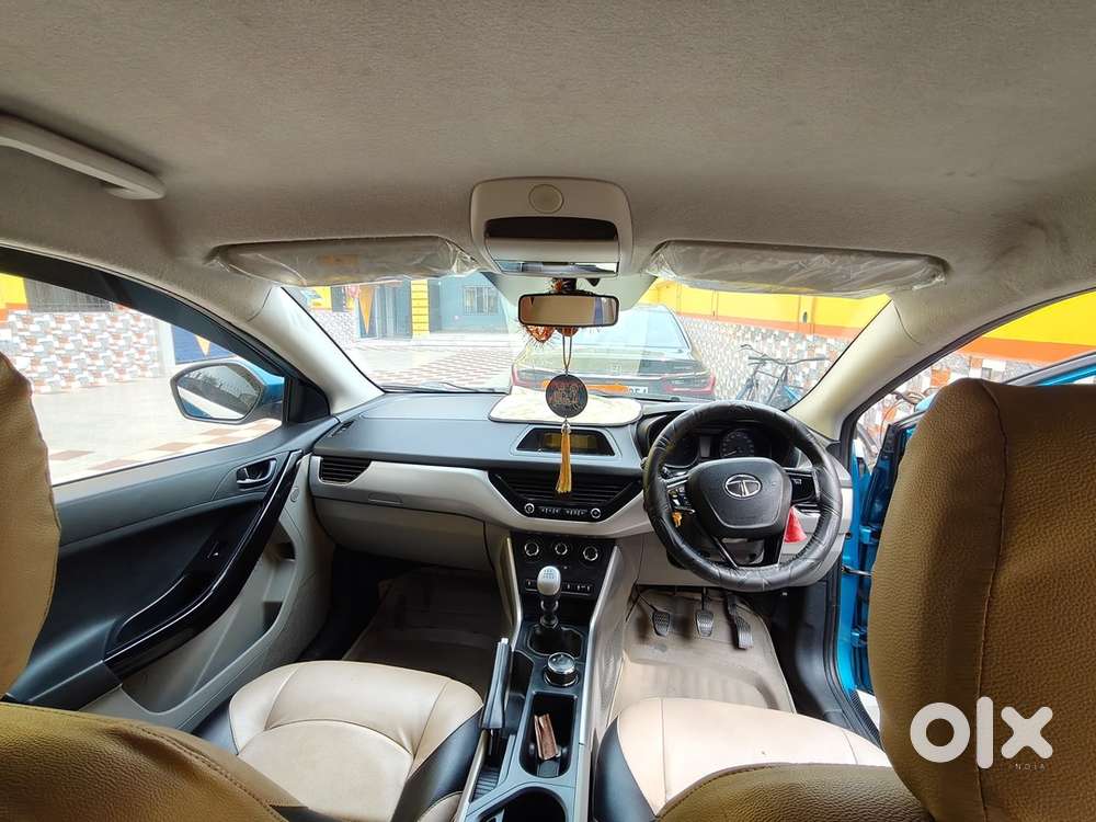 Tata Nexon Petrol 2018