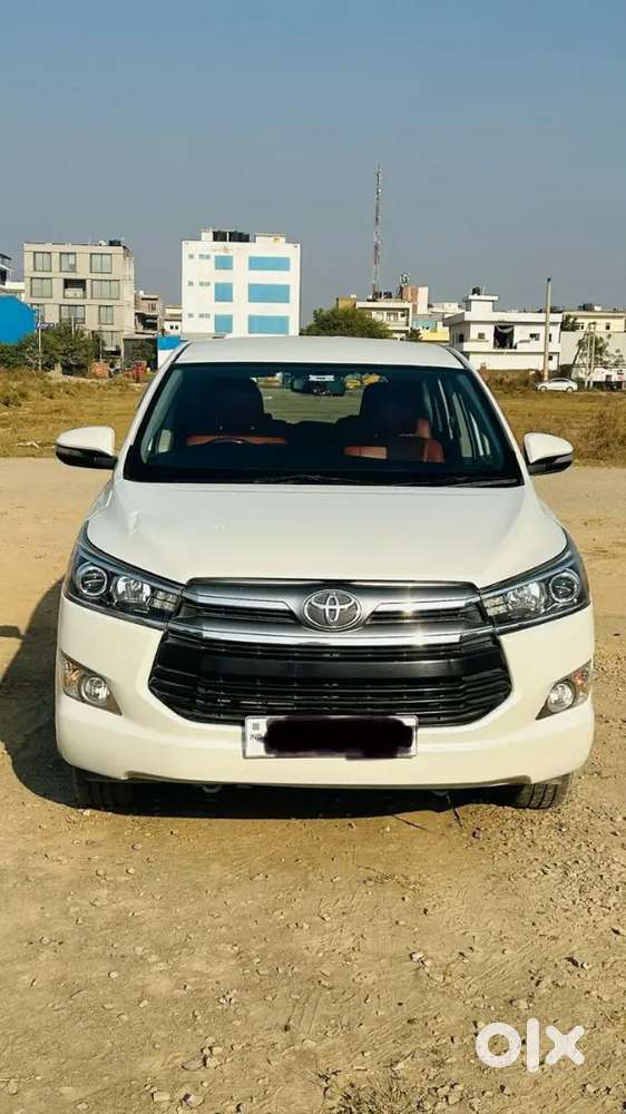 Toyota Innova Crysta 7 Str 2017