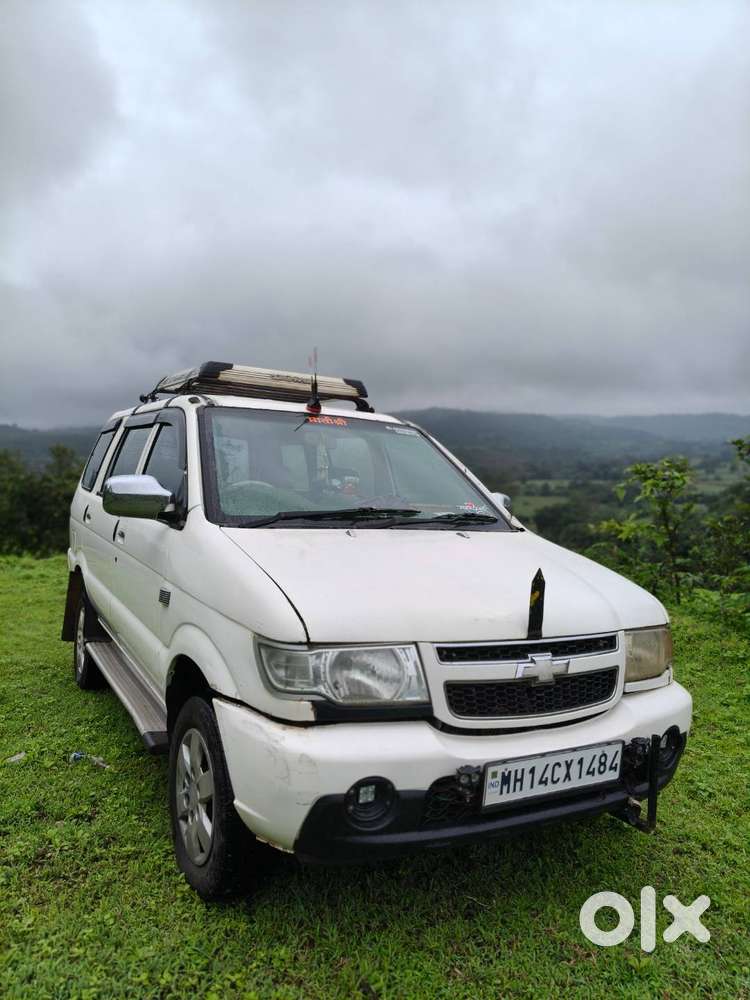 Chevrolet Tavera 2012 Diesel Well Maintained