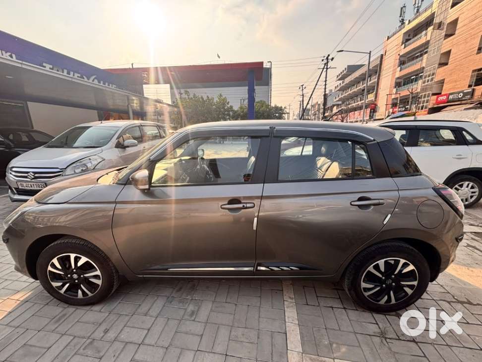 Maruti Suzuki Swift, 2025, Petrol
