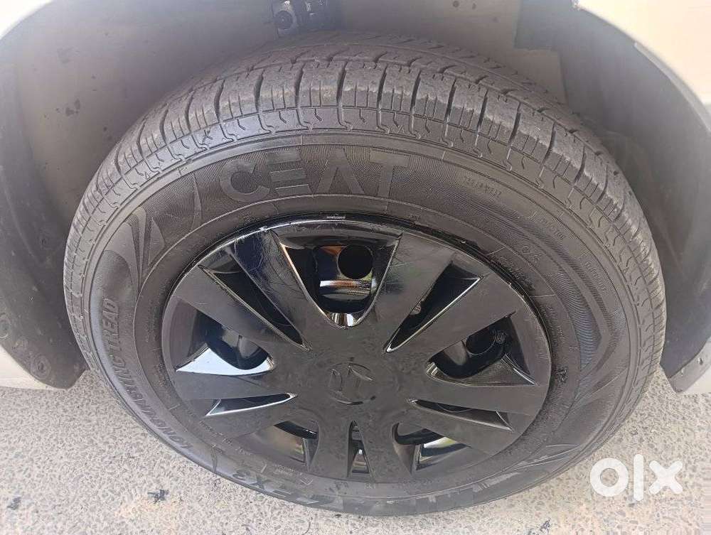 Maruti Suzuki Dzire 1.2 Vxi, 2015, Petrol