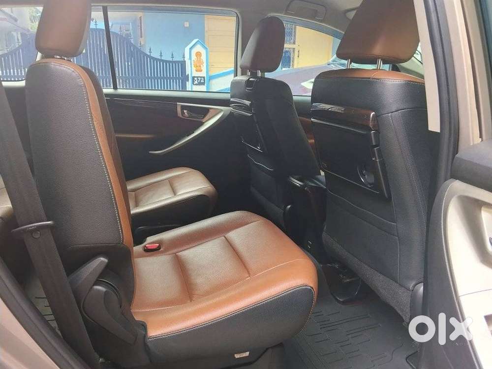 Toyota Innova Crysta Zx 2.4 Diesel 7 Seater, 2022, Diesel