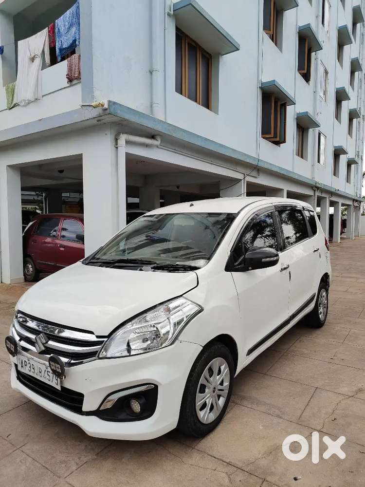Maruti Suzuki Ertiga 2012 Diesel Well Maintained