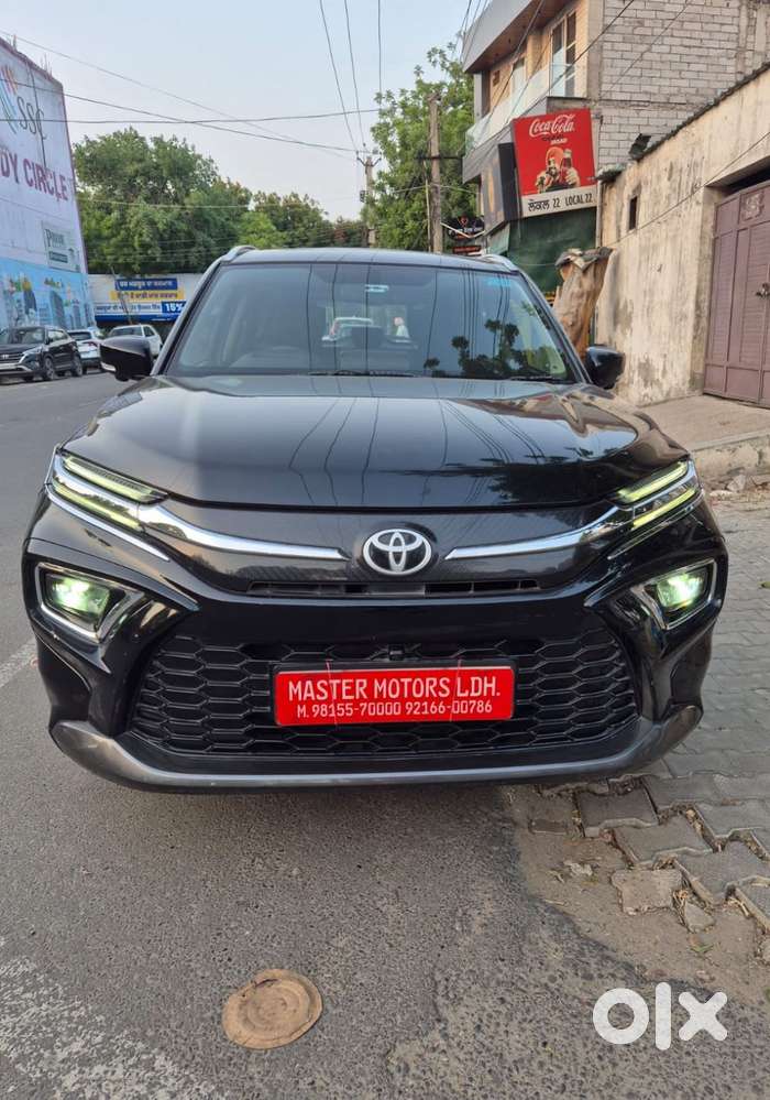 Toyota Urban Cruiser Hyryder 1.5 V Hybrid, 2023, Petrol