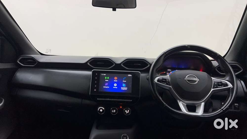 Nissan Magnite 1.0 Xv Premium Turbo Cvt, 2022, Petrol