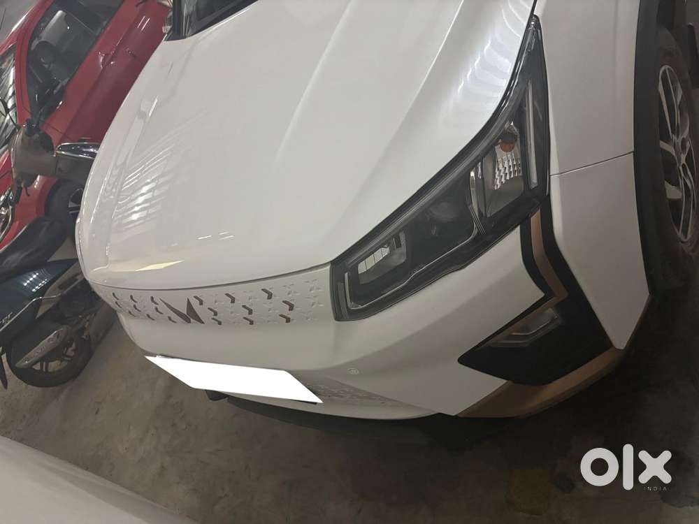 Mahindra Xuv400 Ev El Fast Charger, 2025, Electric