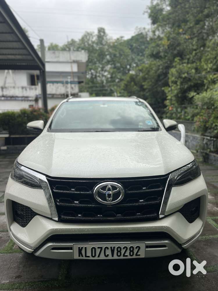 Toyota Fortuner 4x4 At 2.8 Diesel, 2021, Diesel