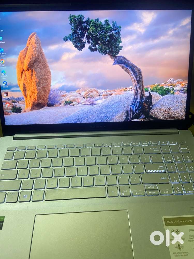 Asus vivobook 15 PRO