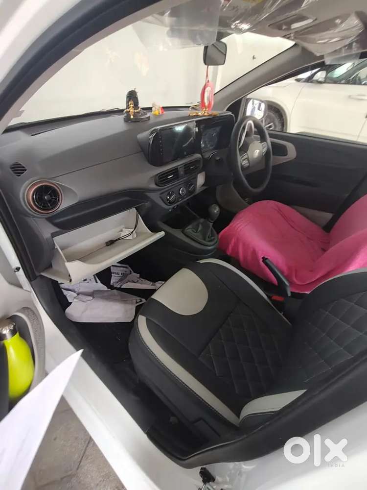 Hyundai Aura 2026 Cng And Petrol 5200 Km Driven