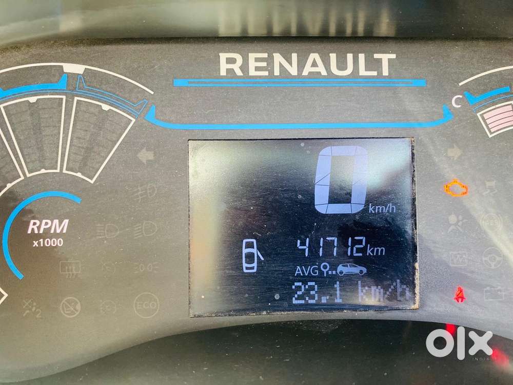Renault Triber Rxt, 2020, Petrol
