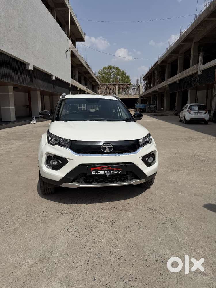 Tata Nexon 1.2 Revotron Xz Plus, 2022, Petrol