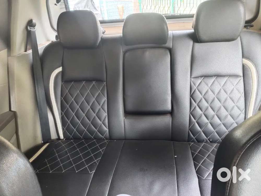 Mahindra Kuv100 Nxt 2016 Diesel 81000km Driven Very Good Condition