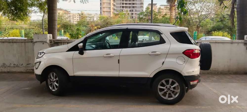 Best Safest Car. Like New.