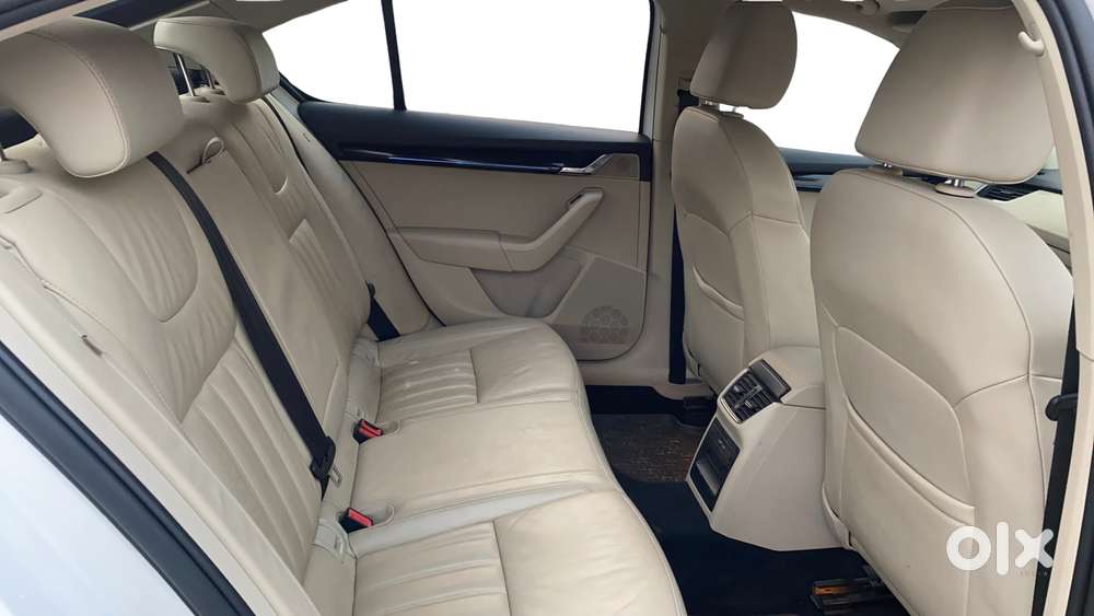 Skoda Octavia 1.8 Tsi At L K, 2018, Petrol