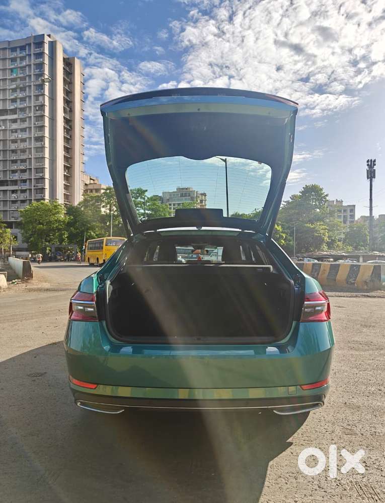 Skoda Superb 2.0 Tsi At L&k, 2024, Petrol