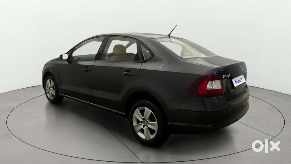 Skoda Rapid 1.0 Ambition Tsi At, 2021, Petrol