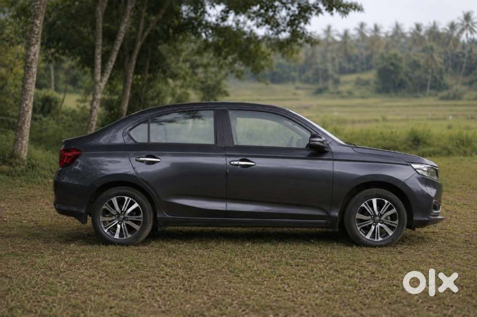 Honda Amaze, 2023, Petrol