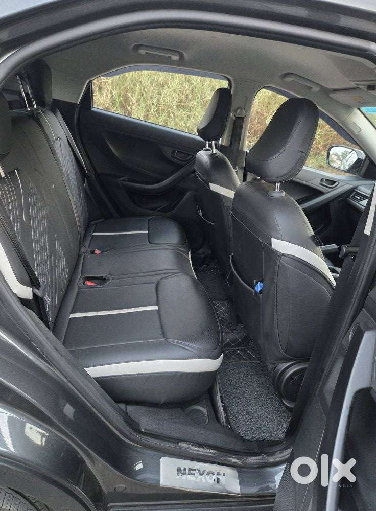 Tata Nexon 1.5 Revotorq Xma Amt (s), 2025, Petrol