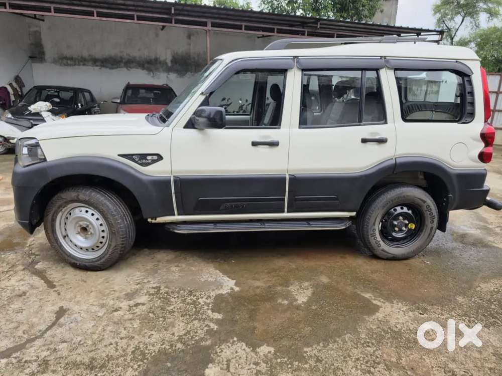 Mahindra Scorpio Classic 2023 Diesel Manual
