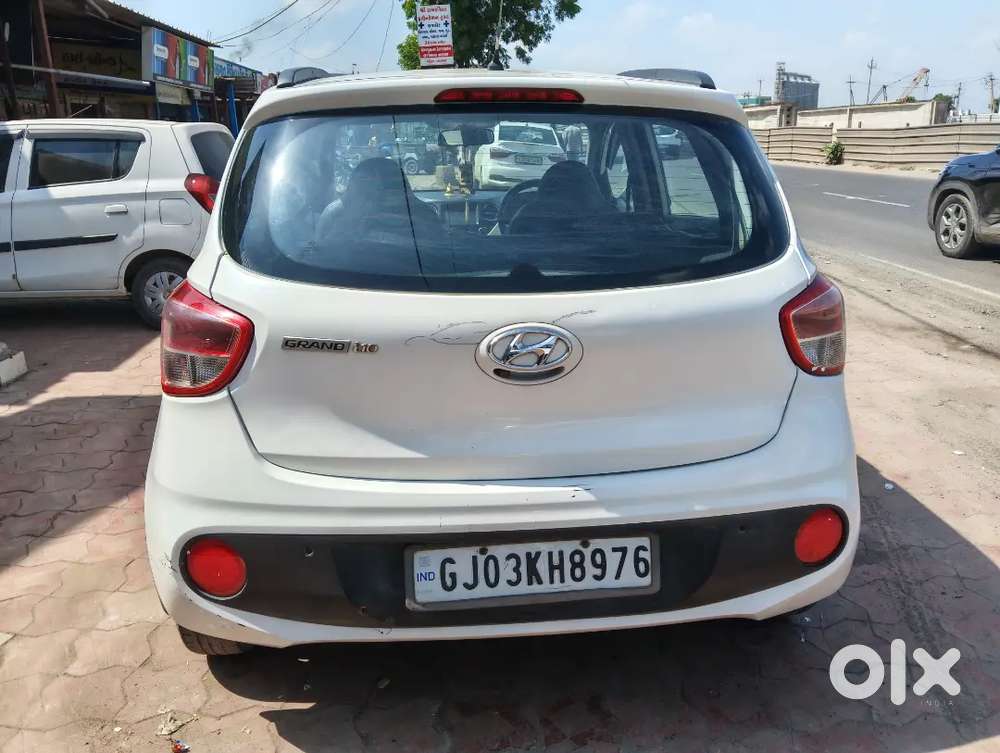 Hyundai I10 Sportz At 2018