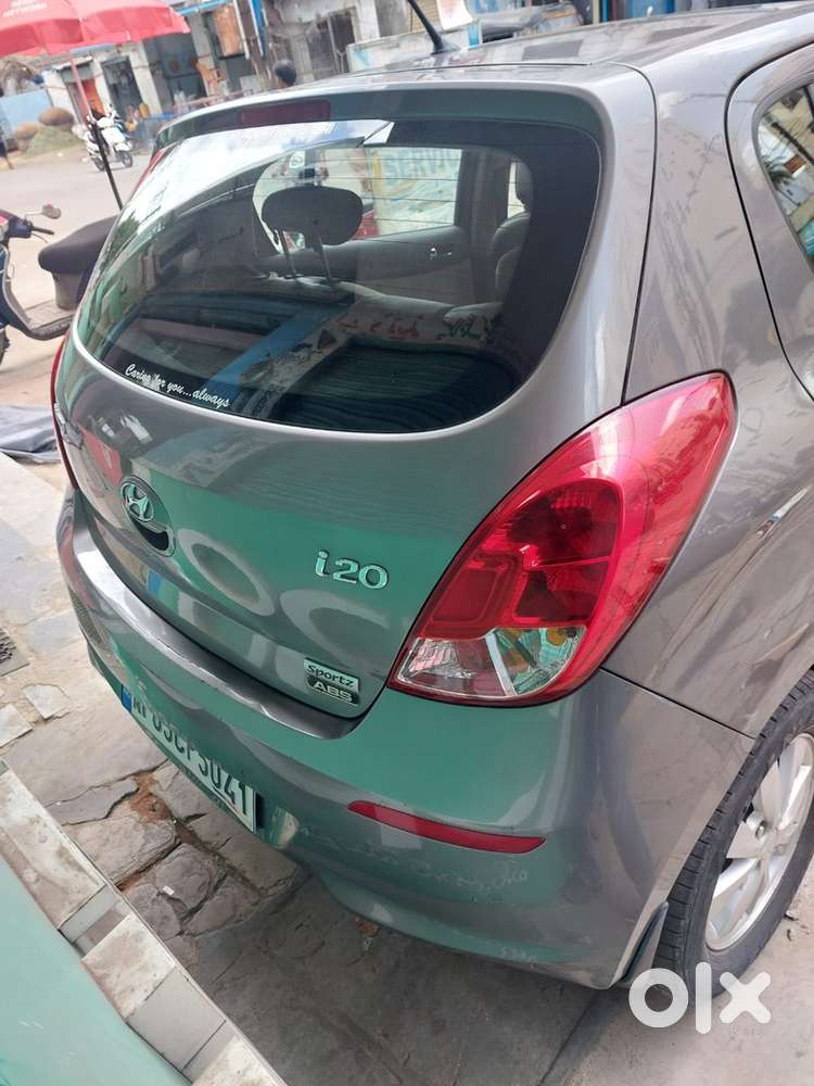 Hyundai I20 Petrol Manual 2013