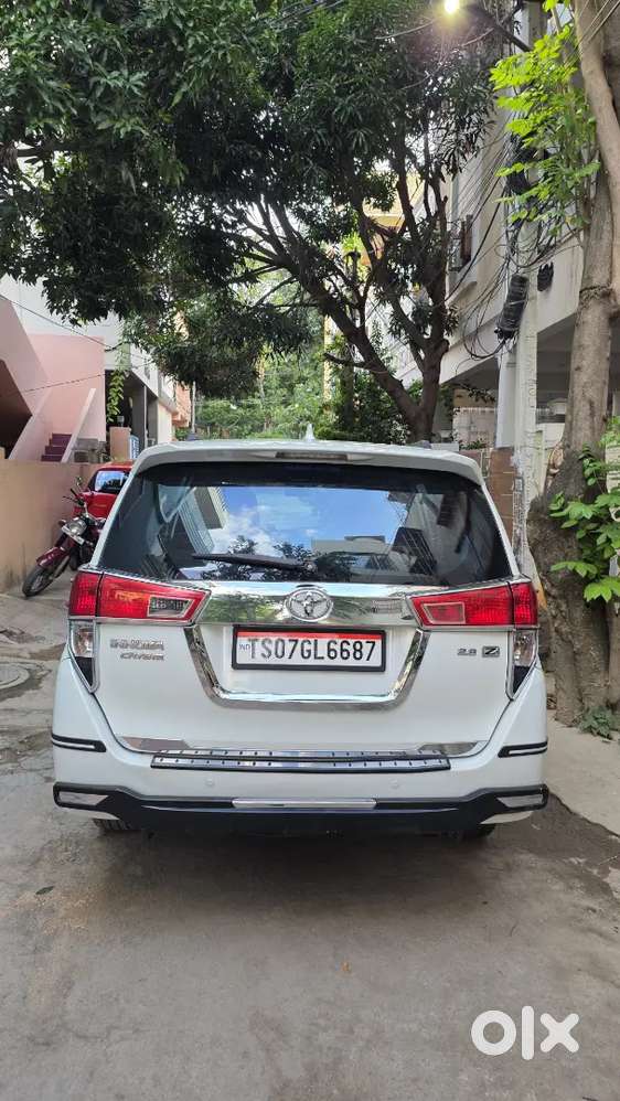 Toyota Innova Crysta Diesel 2018
