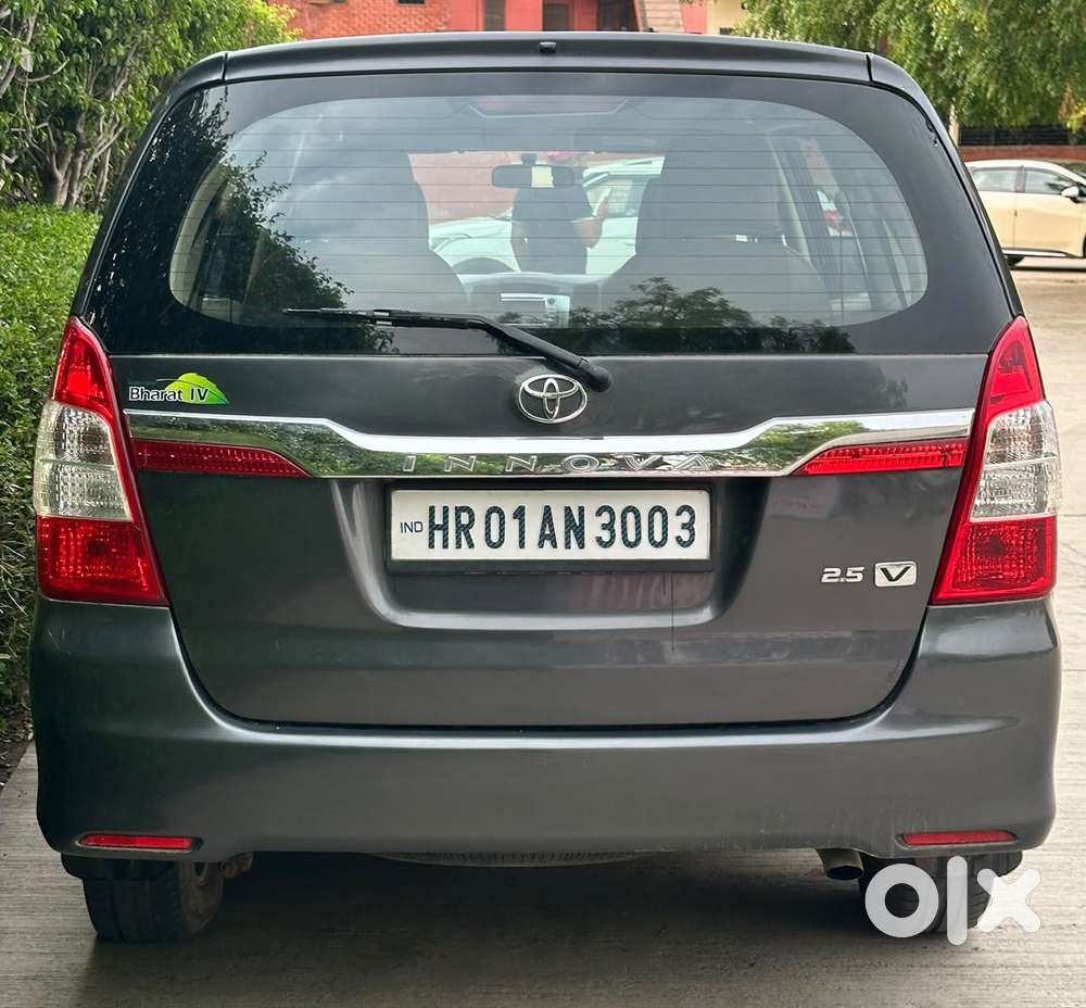 Toyota Innova 2.5 Vx 7 Seater Bs Iv, 2015, Diesel