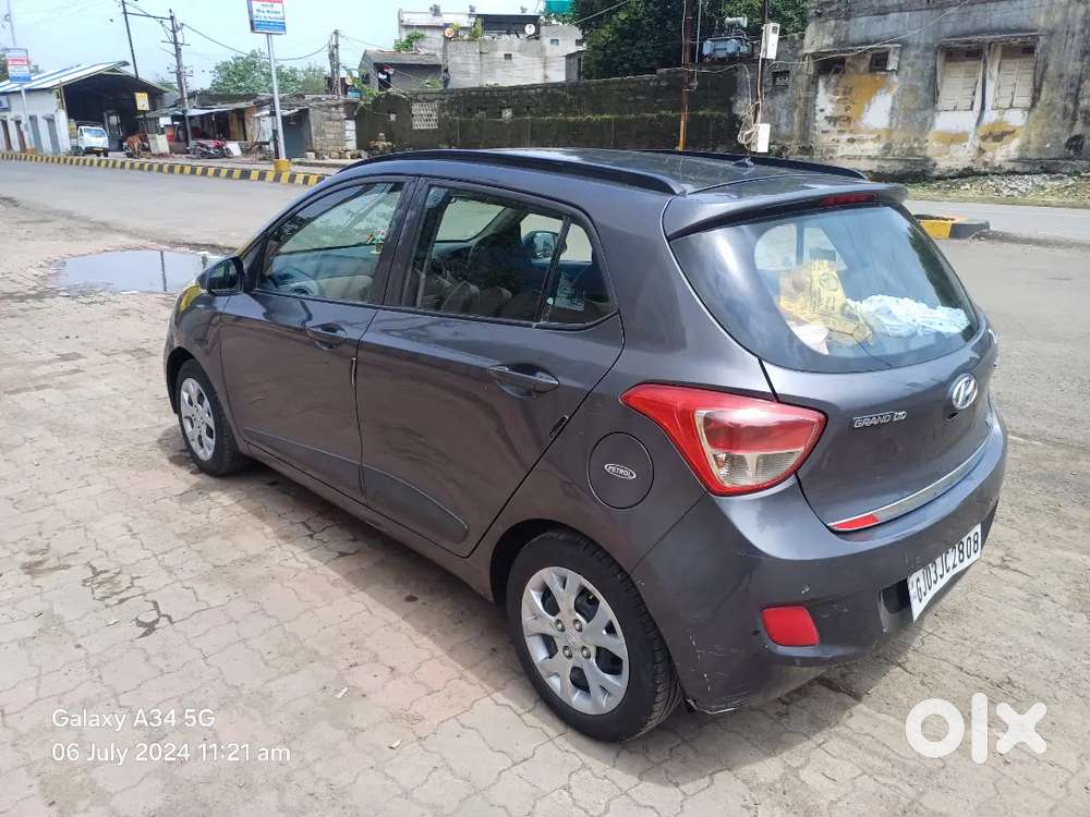 I 10 Grand Petrol&cng