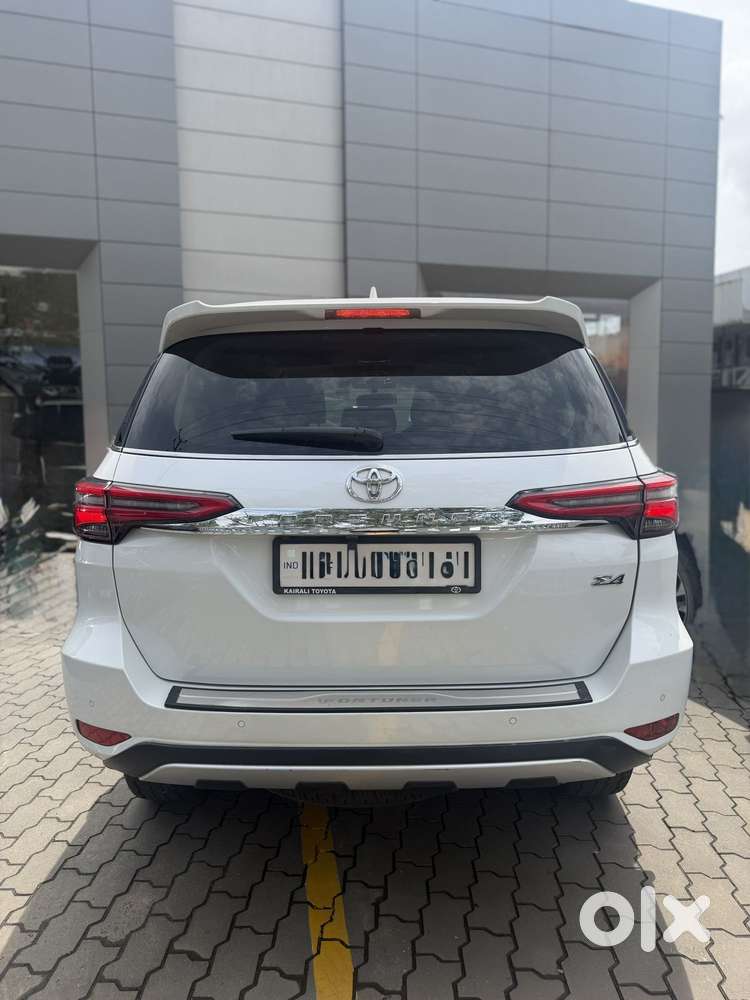 Toyota Fortuner 4x2 At 2.8 Diesel, 2022, Diesel