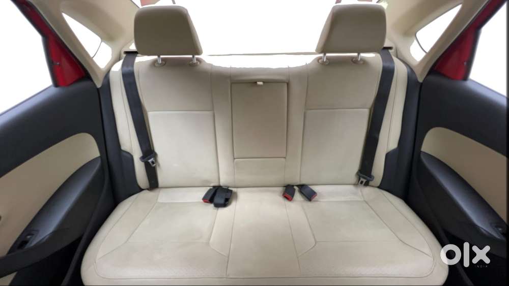 Skoda Rapid 1.6 Mpi At Style, 2017, Petrol