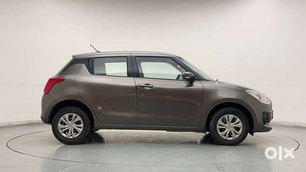 Maruti Suzuki Swift Amt Vvt Vxi, 2022, Petrol